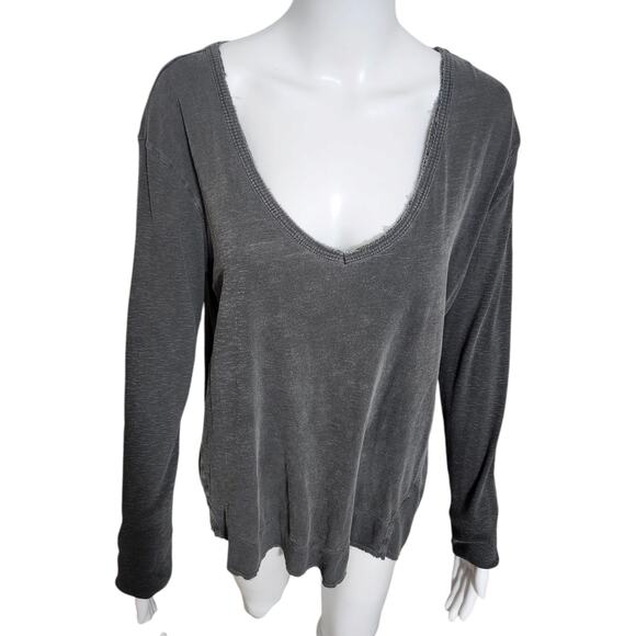 Free People Gray Asymmetrical Hem Long Sleeve Top Size Large Tunic Hi-Low - Picture 4 of 8